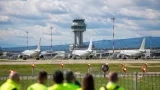 Scioperi nel trasporto aereo: ENAV si ferma a Bari il 6 novembre, astensione nazionale il 21