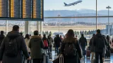 Voli di Natale, fino a 330 euro per raggiungere la Puglia dal Nord