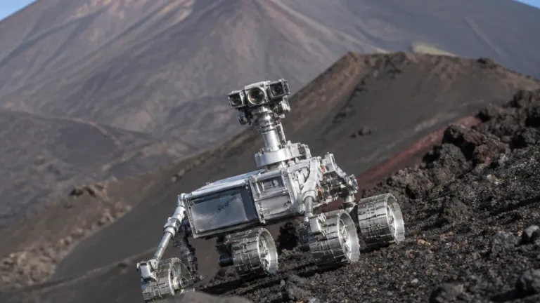 Il rover ETNA supera la Final Review del programma spaziale ULS